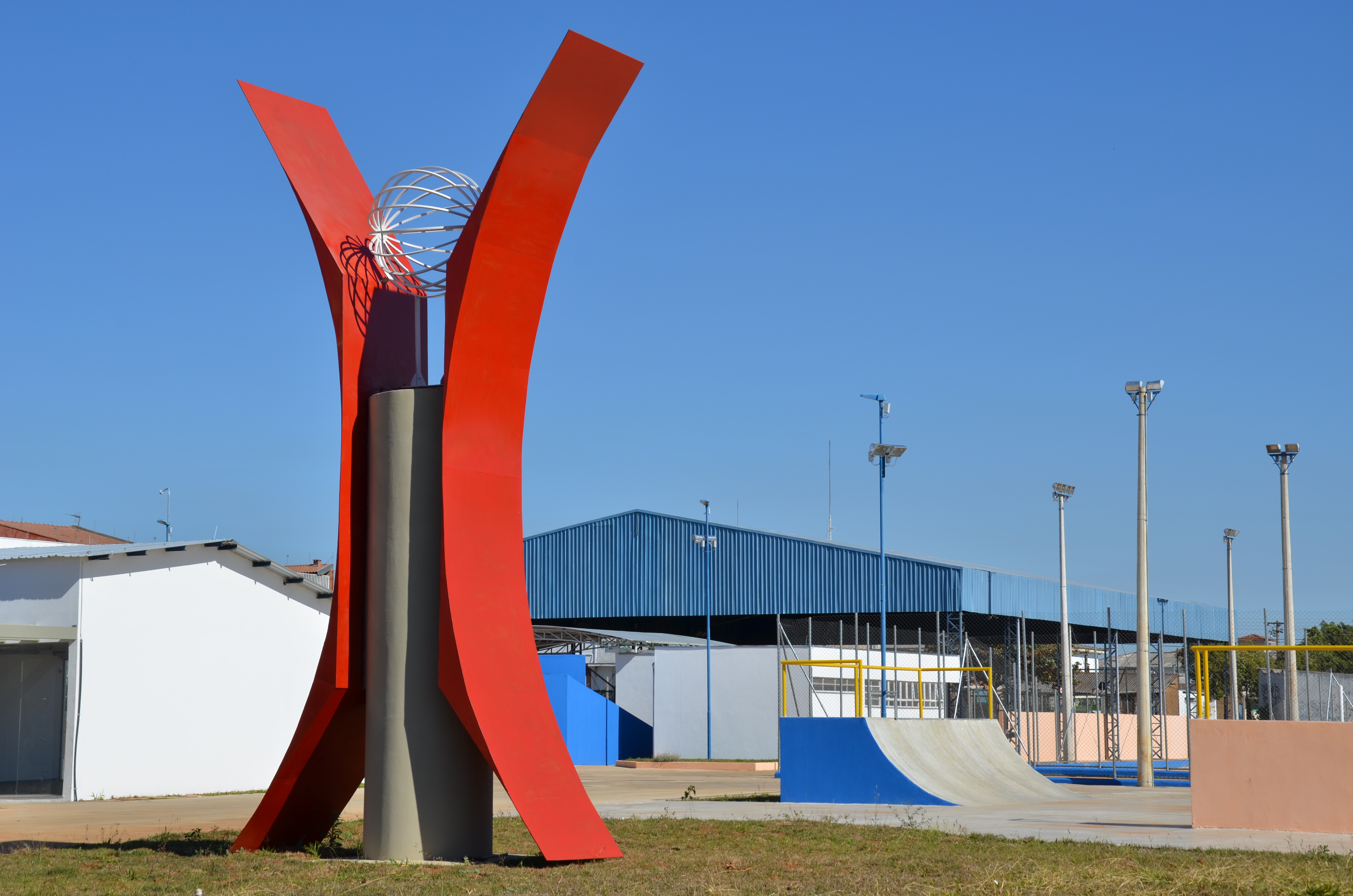 Praça da Juventude fica localizada no Bairro Redentor (Foto: Reprodução)